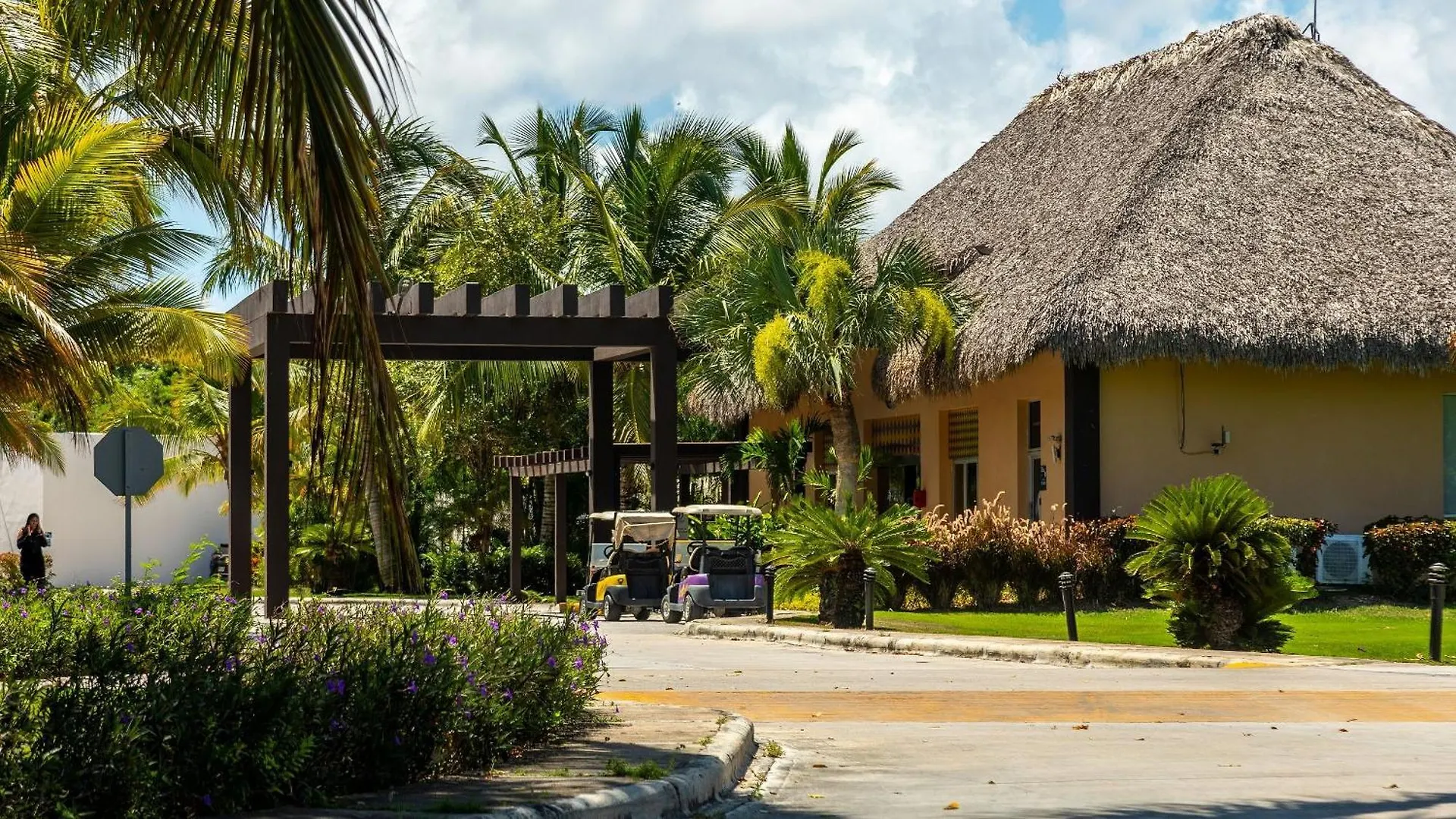 Deluxe Condo W/Pool View At Hard Rock Golf C. Punta Cana Apartment